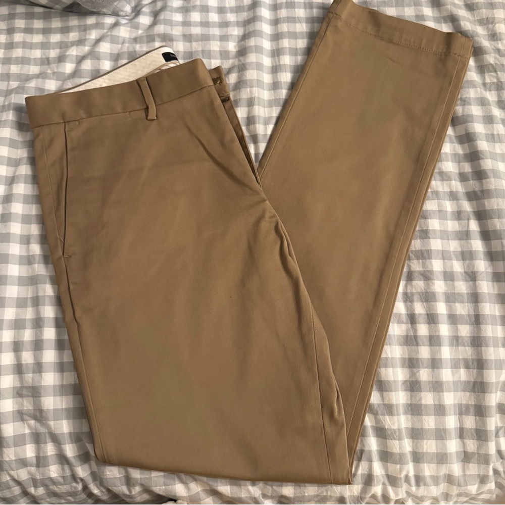 Banana Republic Men's Khaki Chinos